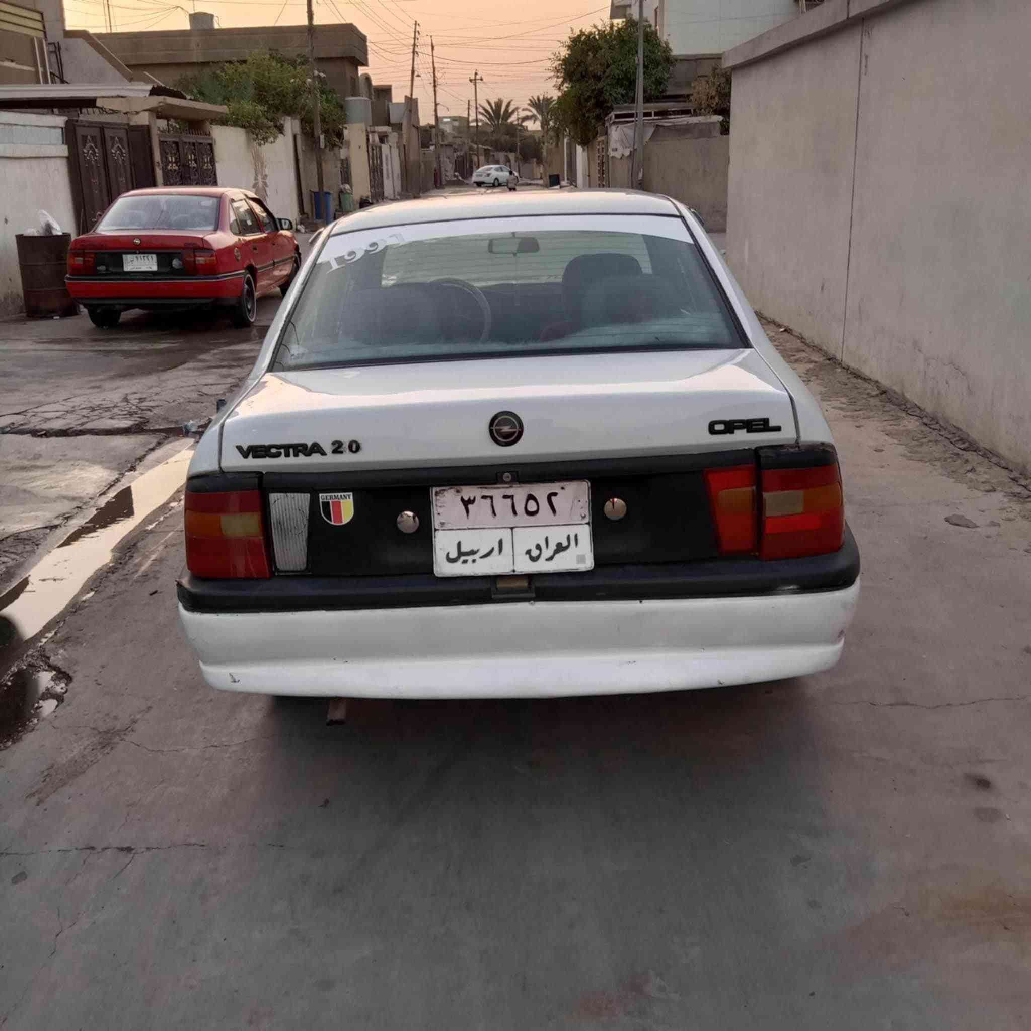 اوبل فكترا موديل 1991  محرك 20
رقم اربيل  سنويه صارله سنه صاقطه بشرط تحويل 
دفتر بنزين 
سياره حلوه ومرتبه  سعرها مناسب جداا 34 وبي مجال بسيط

0771 558 7507 كركوك, العراق
