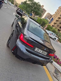 Bmw330 فول مواصفات  محدث خارج 2024 سياره جديده 2020 قطعتين صبغ بدون دو...
