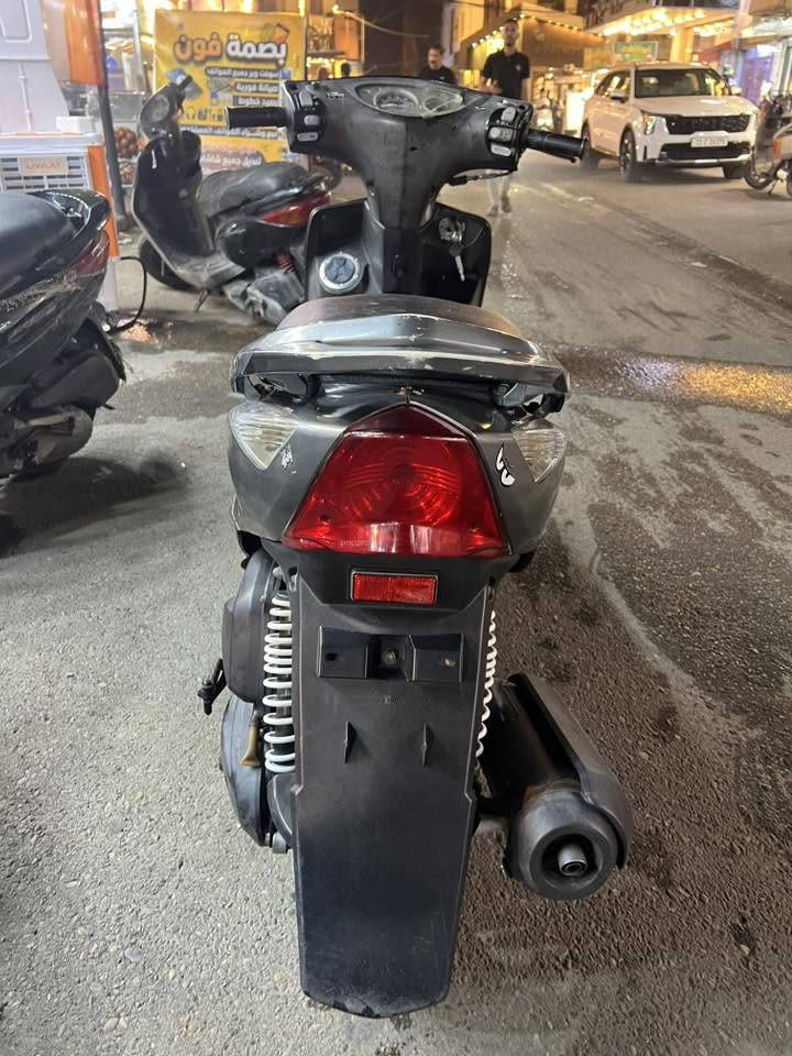 للبيع ثعلب جديده اخت الرميه كفاله عامه مكينه خرسه شلعه معدل فول السعر 775وبيها مجال العنوان الاعظميه شراي يتصل ***********
