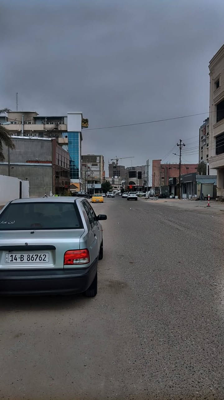 سايبا موديل 2024
ماشية 70 الف تقريبا
باسسمي بصره
مكفوله
ما عدا الجاملغ الكدام  والباب الايسر بيههن صبغ أثر شخط مال ستوته و الجاملغ الايمن بيه طخه راجعه ع البارد
سياره جاهزه تخم تاير تبريد من كلشي جاهزه
السعر ٥٨ وبيها مجال
*********** الزبير, البصرة
