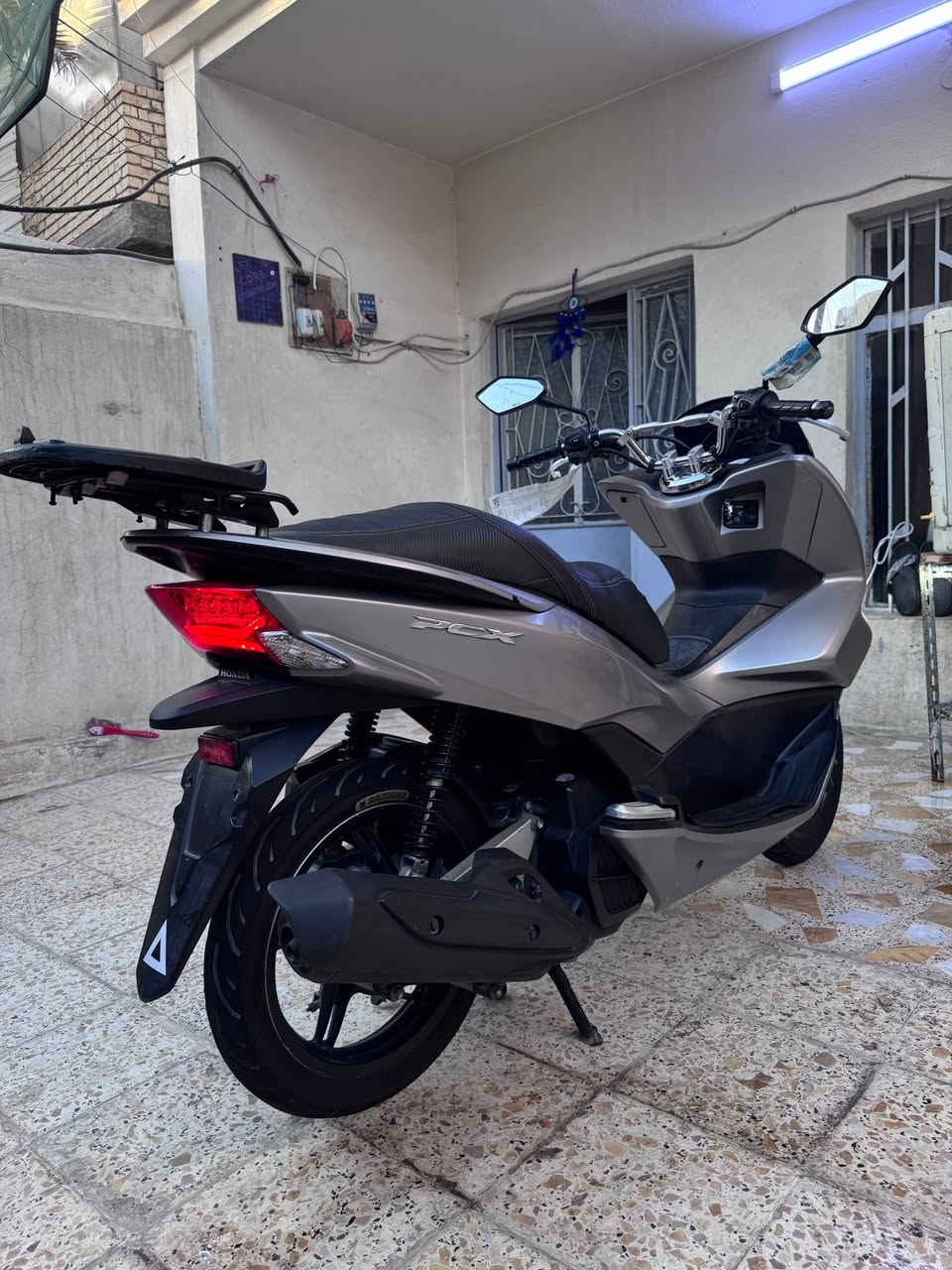 سلام عليكم PCX جيل الثاني ياباني JF
مصارلهة هواي من نازله كفاله الدراجه كفر ومكينه لوك
ماشيه 32k✅
سويجات ثنين✅
الورقه مال مزاد✅
مكينه125✅
حساس ستان حساس ازدحام✅
المنفيس والكتلوكات والعدة هم وياها
السعر16 وبيه مجال حك الجيه مكاني الامين الثانيه
شراي اتصل ***********
