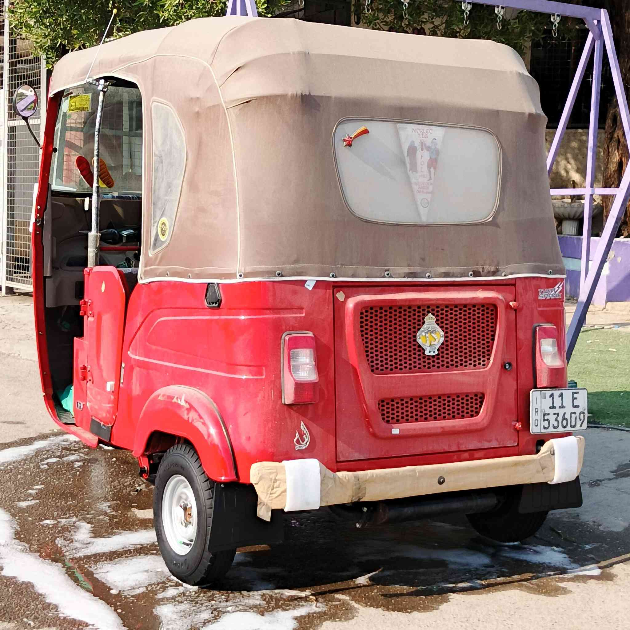 سلام عليكم تكتك مديل 22شهر 11 رقم كفاله عده شخط بصيط بل لغد  عنواني بغداد الجديده
***********
