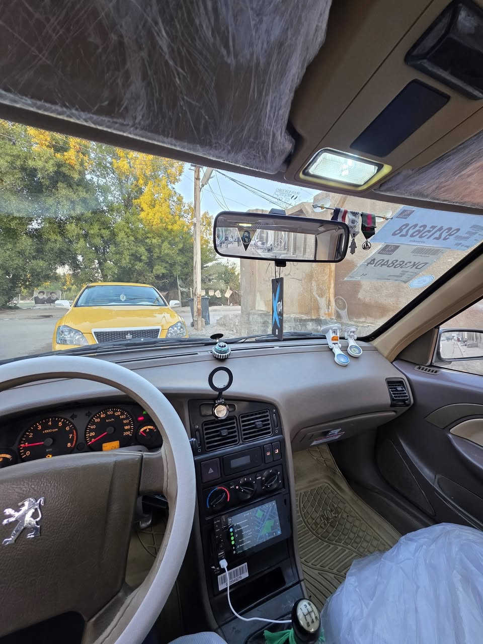 سلام عليكم بيجو ٤٠٥ للبيع جديد بالكارتون وصور تحكم موديل ٢٠١٦ بيضه سياره كير مكينه وتبريد وحداديه كفاله بيها كرتين ولباقي كفاله رقم نكليزي بسمي سياره نضيفه ومامتعبها ابد تخم تاير جديد مغلف دواخل جلد وكشنات همات سعر ٥٧ وبيهة مجال وتعال وبخدمتك مكاني النجف الاشرف الرقم 0 7 8 22 60 65 19
