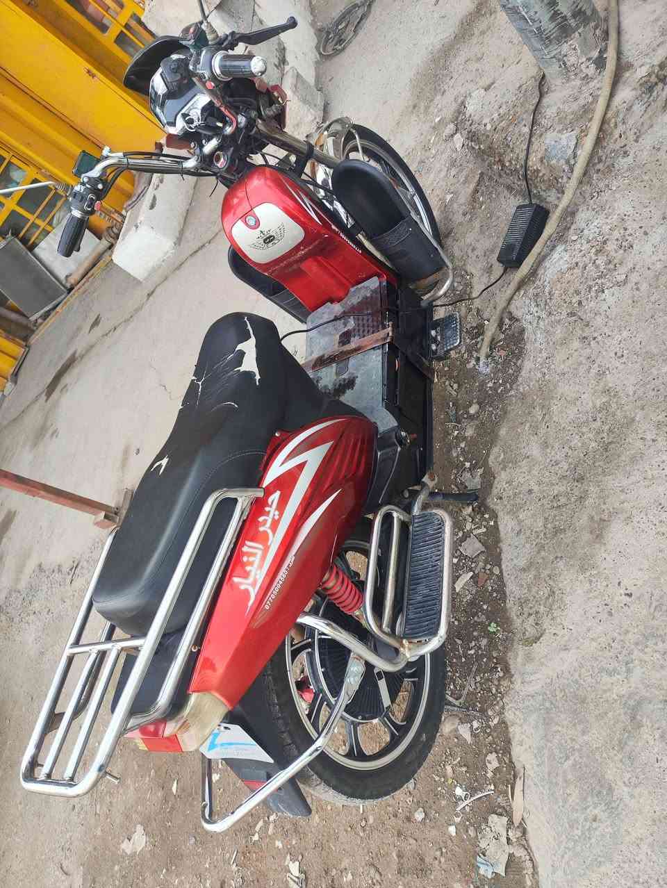 بطاريات بيهن نفخ بس والله فول ترايك للكرمه كشر نضيف شوفت عينك السعر 225   ***********
