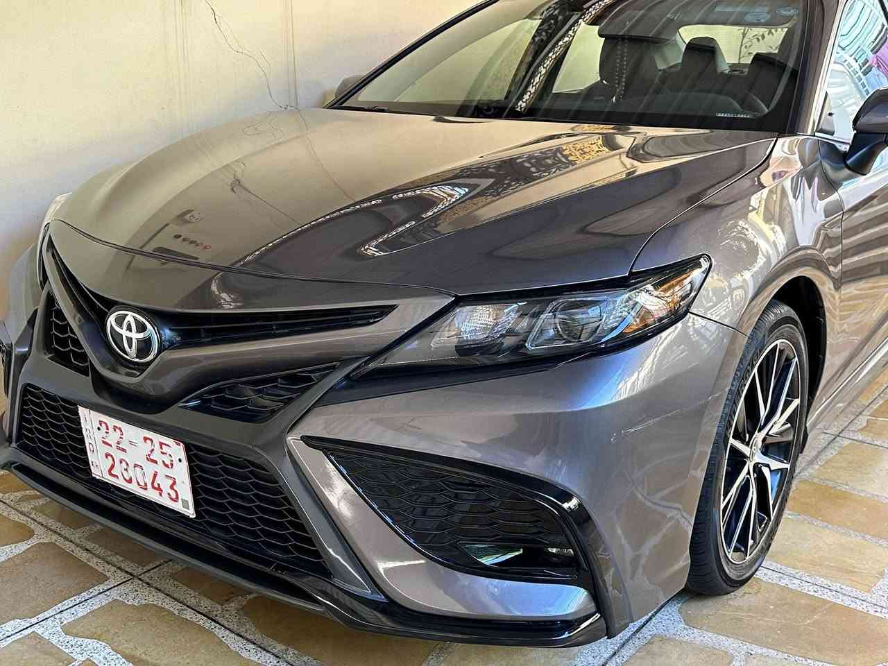 السلام عليكم 

كامري ( 2024 se )

محرك 4 سلندر 

كير اوتو

ماشيه 35 م تقريبن

رقم اربيل سنويه بأسمي

((((ملاحظة السيارة بدون قطره صبغ وبدون ايربكات)))))))

السياره مال جناي ومابيها اي مصرف خلاص يعني الف ماتصرف عليها 

المواصفات

داخل اسود 

كشنات جلد 

كامره خلفيه دواره

1-تحكم استيرن

2-شفتات استيرن

3-توقف ذاتي 

4-تحديد مسار 

5-كروس سرعه

6-مود قياده 

7- نضام ال eco

8-نضام ال normal

9-نضام ال sport

10-نضام outo hold

اخوان السياره حادثها دعاميه اماميه فقط بدون اي دواخل

بسعر 

250وبيها مجال 

للاستفسار 

***********

مكان السياره موصل
