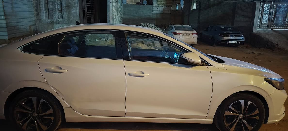 السلام عليكم سياره للبيع شانجان ايدو ابلاس Sاعلى فئه فول رقم بغداد بأسمي السعر ١٢٠ وبيه مجال المكان نجف ***********
