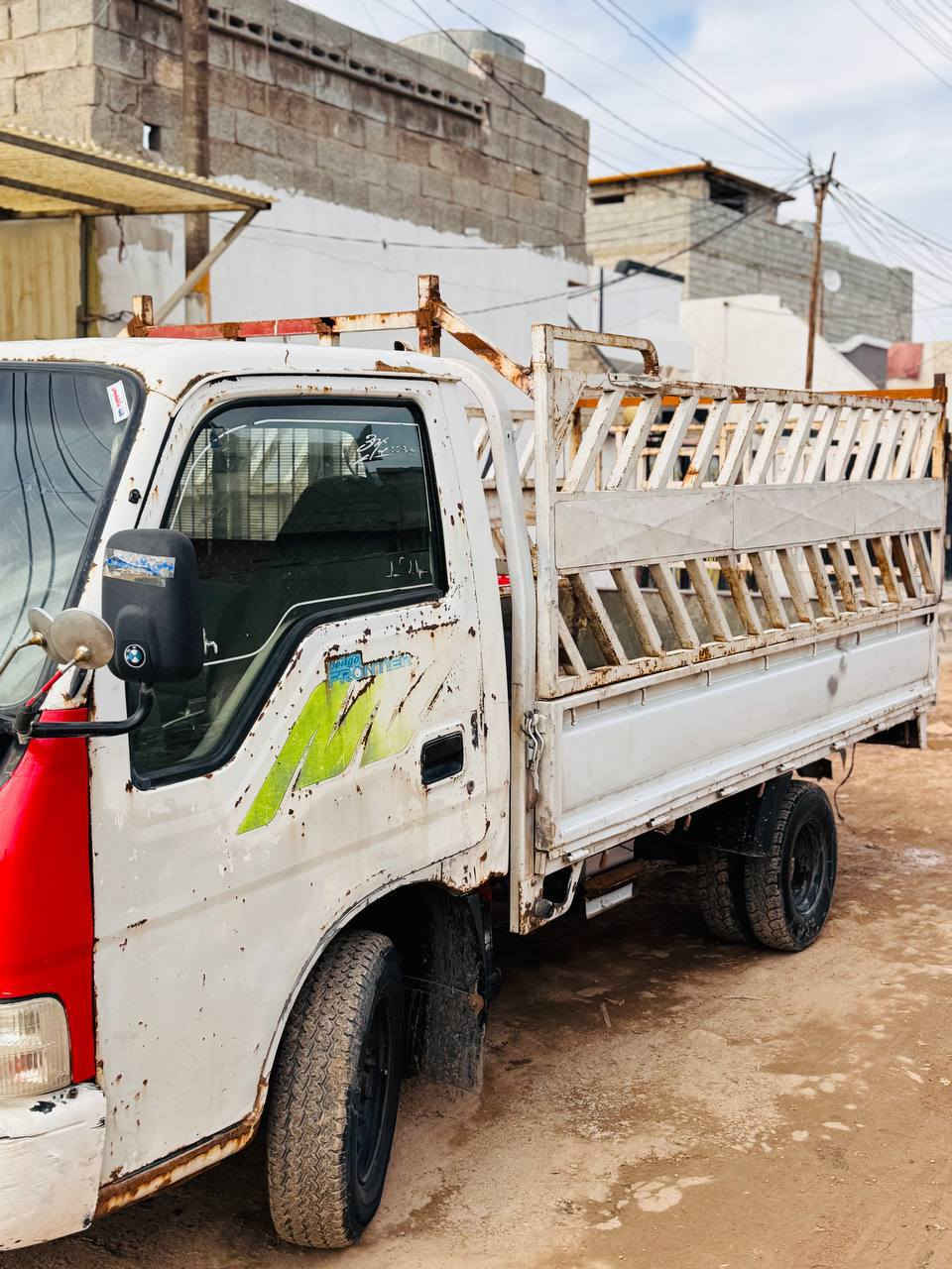 اخون سلام عليكم كيا فنتيره للبيع موديل 1999 شرط التحويل تخم تايرات جديد كير مكينه اكسل بلا شرط نضيف اي عيب ما بي ما بيها اي نقوصات سنويه 2021 منتهيه كهربائيّة كلها شغاله العسر 39 وبيها مجال العنون كركوك ما متوجد ع فيس هاذا رقمي للتصال *********** تحياتي للجميع
