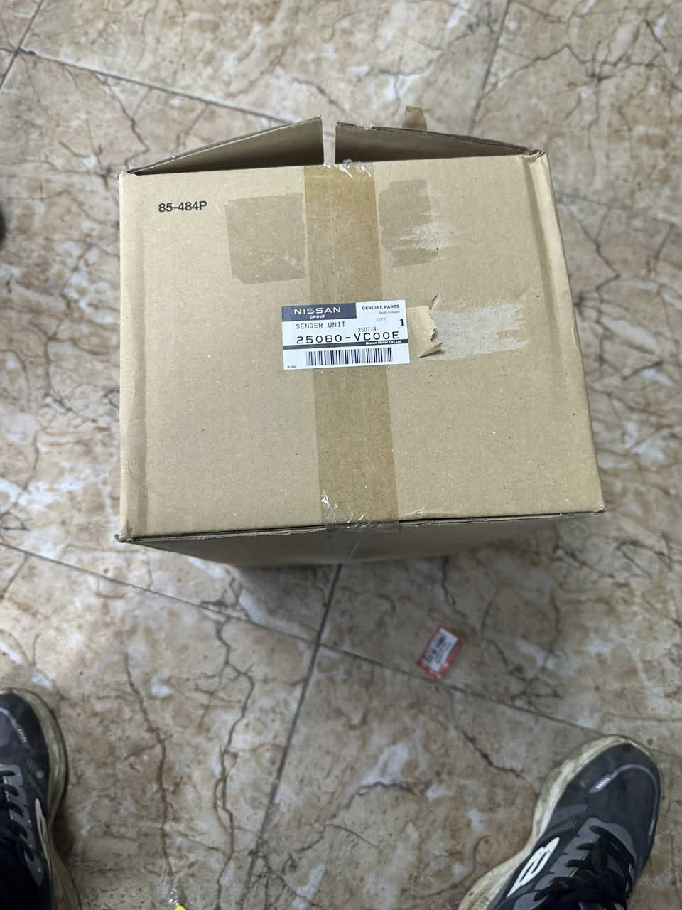 متوفر قاعده فيول بم احتياط اصلي شركه نيسان باترول بغداد مجمع المشن الفرع المقابل الشركه تيوتا مجمع جبل علي ***********
