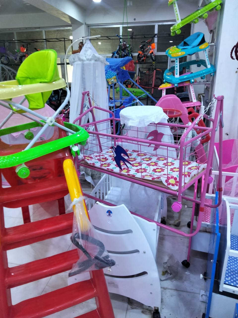 🌺بيبي الفهود🌺
المكان 👈 مجمع العراق الطبي 
👈 الطابق الثاني 👆
قرب عيادة دكتور علاء شاكر🩺
مجاور مجمع  الحاج هشام 
كل ما يخص الطفل متوفر لدينا ( اي شي تردونه للطفل متوفر  عدنا   )
خدمة توصيل متوفره 🛺
متواجدين في المجمع وقت الصبح والعصر وباليل
               🌷اهلا وسهلا بكم 🌷
ارقام واتساب واتصال للتواصل او المراسلة عل الصفحة 
‏‪‏‪0773 268 7025‬‏

***********
‏‪‏‪+964 782 797 4790‬‏‬‏
