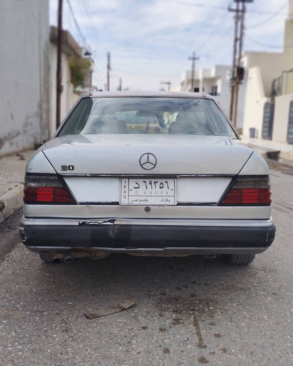 السلام عليكم مارسدس دب 1990 رقم بغداد كير ومحرك بطة VVT3000 رياضي السيارة تبريد ونضيفة وبيها بعض الملاحظات السعر50 وبيها مجال مكان السيارةكركوك
للتواصل *********** وتساب او اتصال
