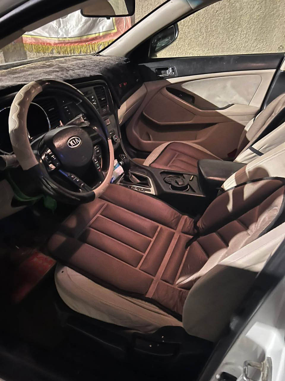 كيا أوبتيما خليجي كفاله عامه بيه فقط تكحيل جاملغين السياره مديل 2012 ماشيه 135 مكينه 2400دوش مكاني بصره معقل السعر 122وبي مجال للتواصل *********** البصرة, العراق
