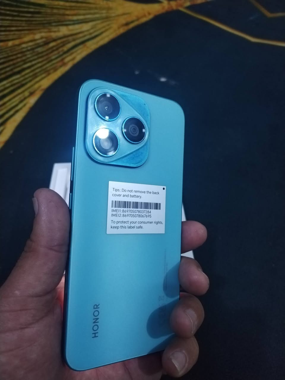 السلام عليكم هونر 400 لايت للبيع سعر 250 مكان بغداد رقم ***********
