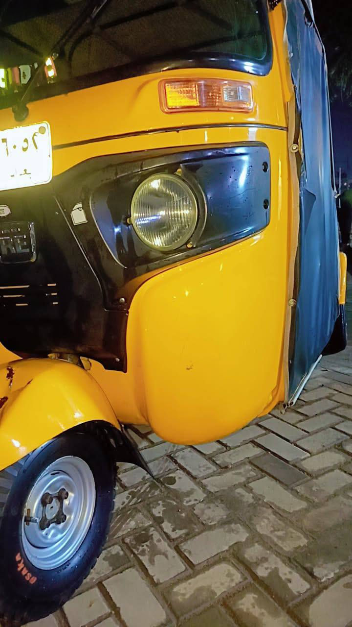 السلام عليكم 20 شهر 9 مكفوله كفاله عامه من مكينه وكشر ما عده الدوس بيهن صبغ رقم بغداد باسمي تحويل شوكت ماتريد 
قفل من الاخير لا تعاملني 7 اله ربع 6750 قفل بغداد مدينه الصدر ***********
