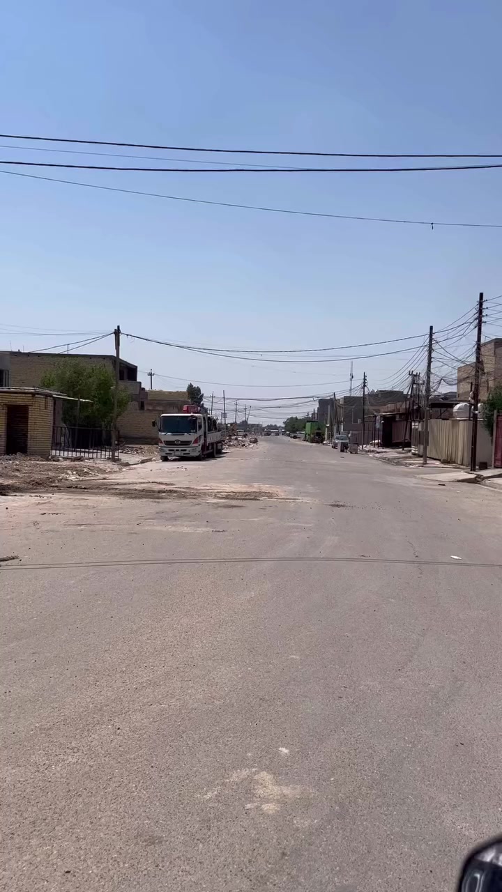 سلام عليكم قطعه ارض للبيع زراعي حي سلام شارع مستشفى الفضيليه مساحه 100 متر 20 *5 خدمات كامله ومسجله امانه بغداد فرع مشتل خابر وبيك خير وتدلل***********
