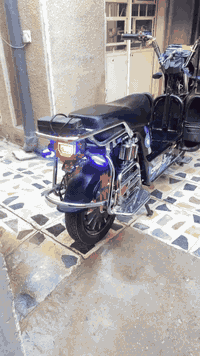 دراجة شحن للبيع  العنوان الورفلي***********
