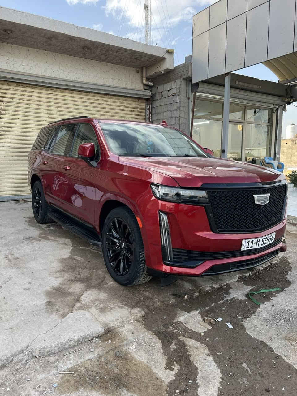 🚘 Cadillac Sport Platinum 2023 للبيع

🔹 وارد أمريكي
🔹 الممشى: 46 ألف كم (وليس ميل)
🔹 رقم بغداد دولي – باسمي تحويل مباشر

📌 ملاحظة:
حادثة دعامية وبنيد فقط، صور الحادث ورقم الشاصي متوفرة.

✨ المواصفات (فل مواصفات 1/1):
▪️ سقف بانوراما كامل
▪️ جكات جوبلس
▪️ أبواب شفط
▪️ نظام صوتي AKG مع 36 سماعة
▪️ مقاعد جلد مع مساج وتحكمات كهربائية
▪️ شاشات خلفية
▪️ نظام قيادة رياضي
▪️ مواصفات كثيرة أخرى

الموقع: بغداد – قرب علوة الرشيد يم القوس

📞 للاستفسار:
***********
