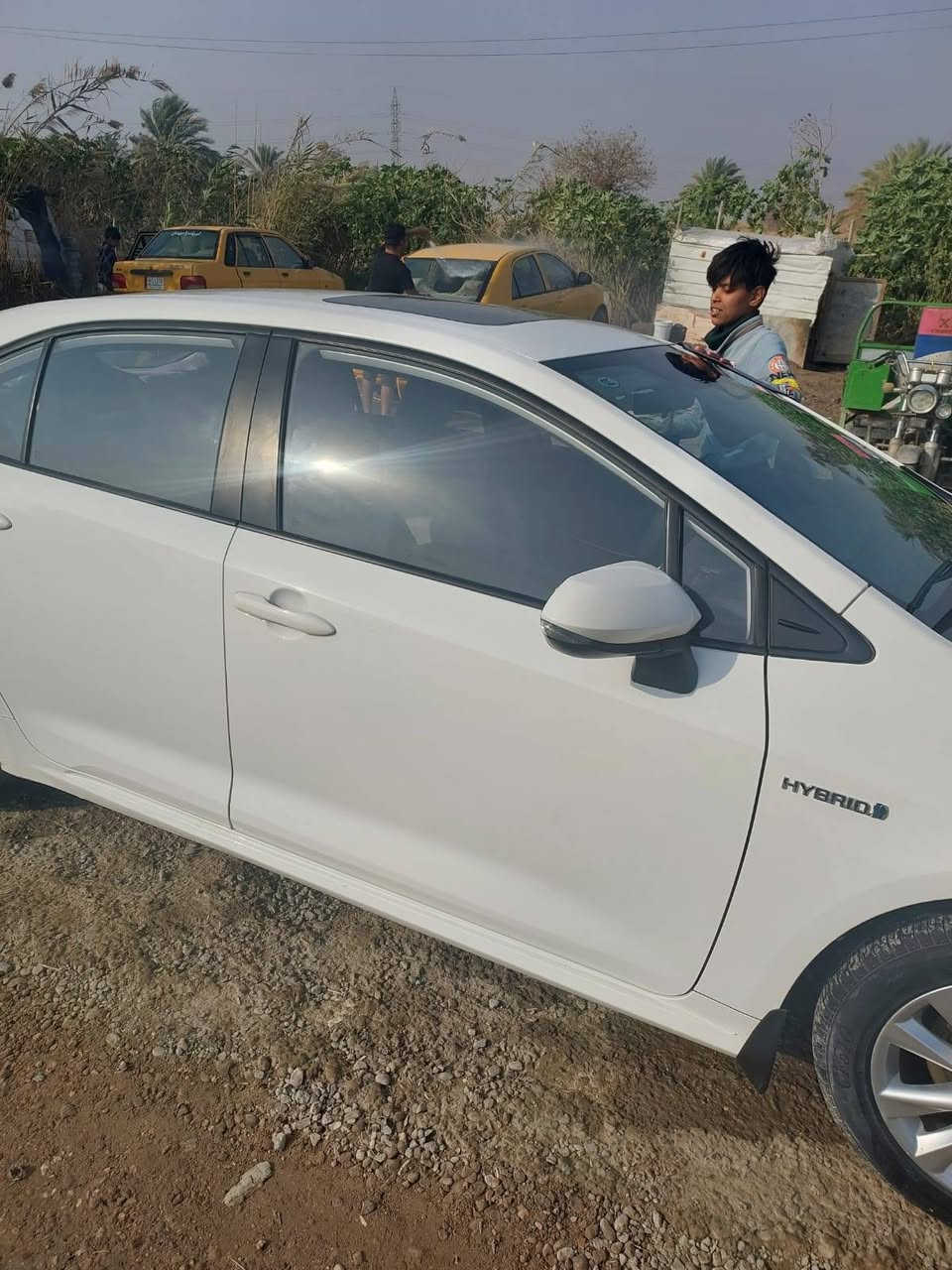 كورلا  موديل ٢٤ فول مواصفات مكفولة ماشية ٥٨ الف   السعر 145 $
مكان السياره بابل  
رقم صاحب السياره  ***********
