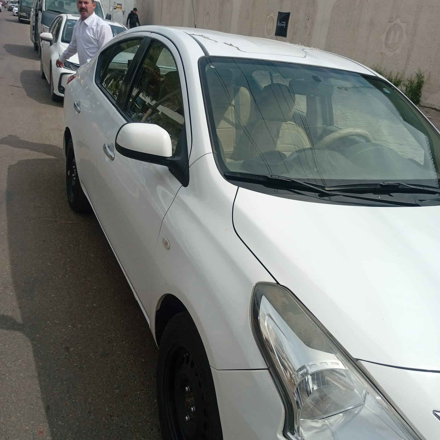 السلام عليكم نيسان سني 2022نضيفه رقم سليمانيه بيها ضرر جاملغ امامي فقط 110وبيها مجال رقم***********
