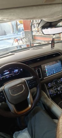 اخوان اني اشتغل حمام وبوليش لكافة انواع السيارات الحديثة او المستورده ...