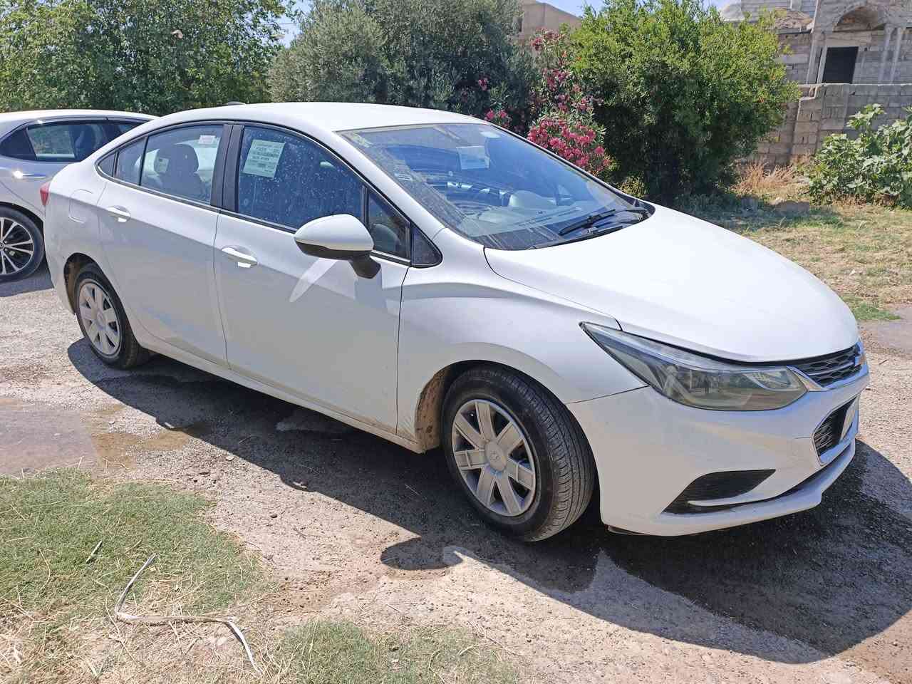 شوفر كروز موديل 2018 لوك سنويه وهزه جديد بي 4 قطع بدون داخل رقم سليمانيه جديد 2031
السعر 80 ترهم مراوس حسب القناعه مكاني حويجه 
ناحيه العباسي ***********
