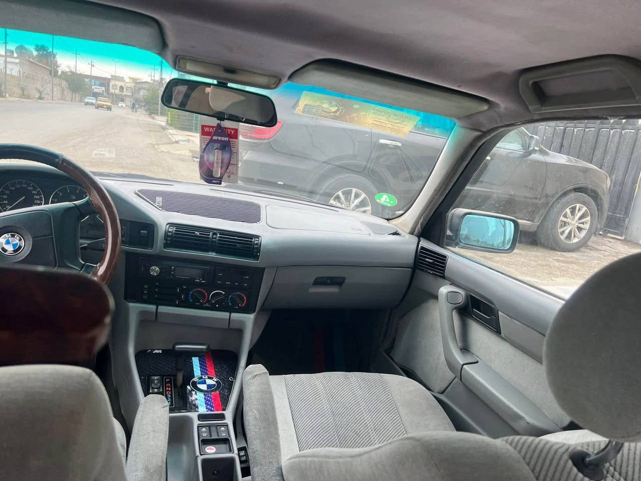 للبيع او مراوس 
بيئم 525 محرك بومة رقم سنوية هزه كله جديده 
شرط تحويل 
بدون ضرر بدون تصفيات معجون 
كير محرك بل شرط 
سياره جاهزه بدون مصرف شراي خابر 
مكلف بل نشر 
*********** كركوك, العراق
