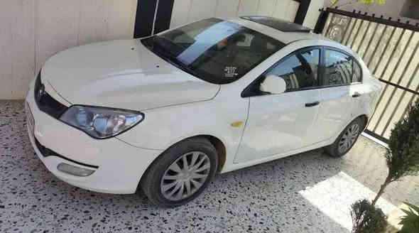 ياللة سلام عليكم*********** سيارة 2014MG كير مكينه تبريد بةشةرت مةكينةي زنجيرة كوت بانزيني هةية رةقم سليماني 4تاية تازةية ؤةك وينةكة جوانة بةناوي خووما سةيارةكة لة داقووقة سعري 63مجال دكوك
