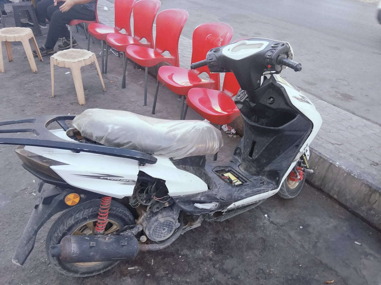 دراجه ماكس يوبن دراجه شغاله سلف كامل كهربيات شغاله السعر 225 وبيه مجال الشراي رقم التواصل***********
