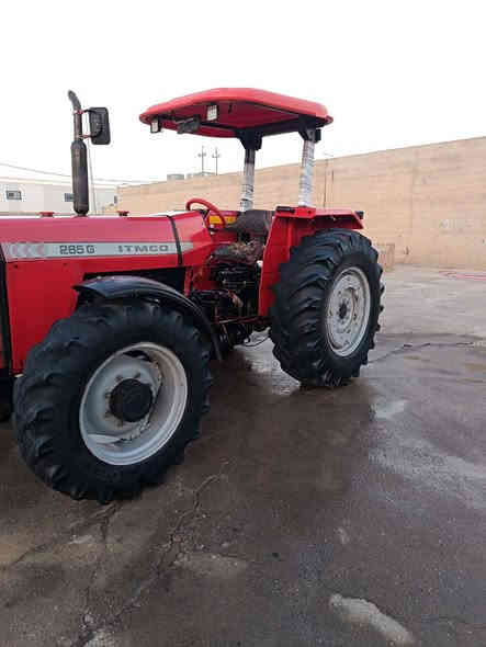 السلام عليكم 
تركتر ايراني للبيع او مراوس حسب القناعه 
كاتي سليمانيه 
الموديل 2014
السعر105
محرك كير صدر اكسل هودرليك باور استيرن كله شرط 
#العنوان_كركوك_الحويجة 
معرض الوفاء لبيع وشراء السيارات والتركترات وجميع المعدات الزراعيه الحويجه 
الشراي يتصل على الارقام التالية 
***********
او
***********
