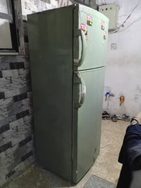 ثلاجة • شغالة • مجال بسيط