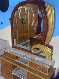 غرفه نوم • للبيع • بدون دوشك