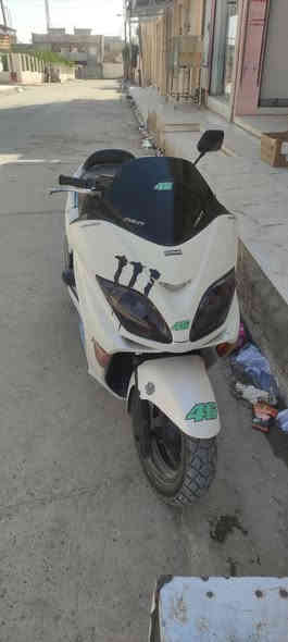 ,فورزا 08 عمية نضيفه كلش 
الدراجة معدل فول تحريكها نار 🔥
تايرات🛞 جديد بالباكيت 
بصمه لايتات الخلفي كرستال 
الدراجة ما بيها اي نقص
والسعر (725) ألف بيها مجال 
رقمي (***********)
