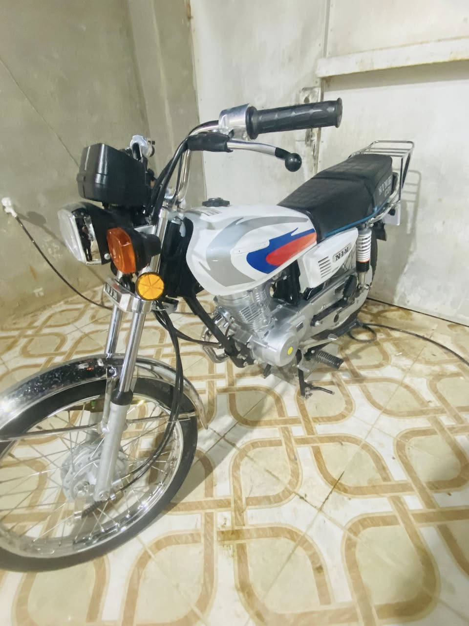 نامه سكنر 3 احرف موديل 2027 دراجه بعده جديده مستعجل علا بيعته سعره من الاخير 650 قفلل مكاني بل كوت ***********
