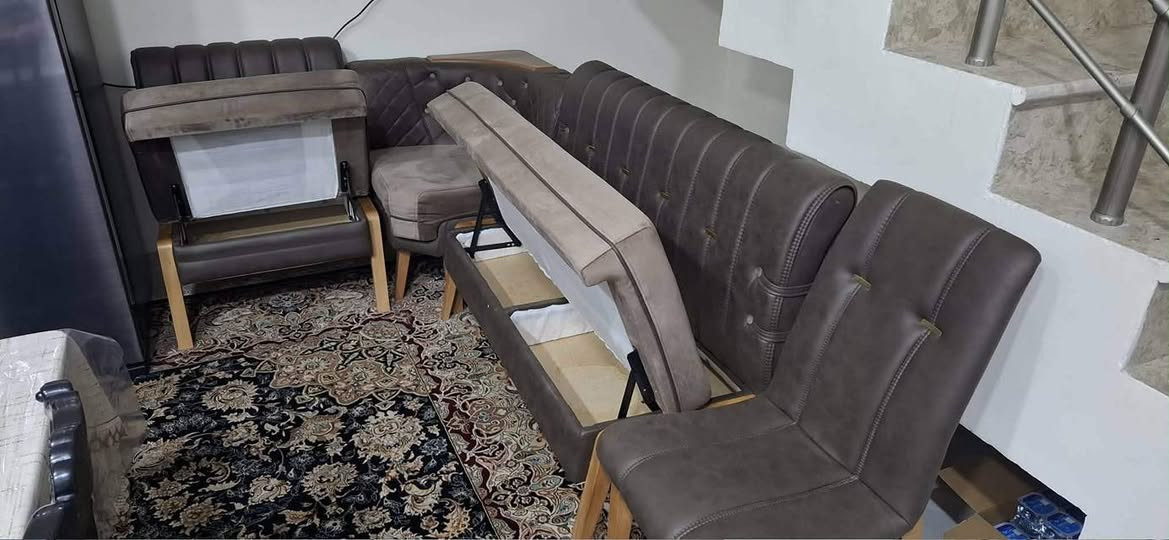 عندي ميز طعام مع تخمه جديد اخذته صارلي شهر وطلع جبير على مكان المطبخ اشتريته ب ٧٠٠ الف اريده ب ٥٠٠مكاني الدورة منطقة شيخ سردي كفاءات الزراعي


**إذا كنت صاحب هذا الإعلان وتريد حذفه لأي سبب، رجاءا أرسل رسالة إلى الدعم الفني**