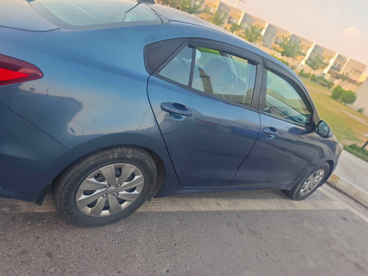 مكلف بلنشر  

كيا ريو 2018 
كندي 
محرك 16 GDI 
كشنات  جلد وستيرن تدفئة 
نظام سبورت بيها صبغ بونيد بدون دواخل
السيارة باسم صاحبها اي استفسار 
السعر 105 
***********
