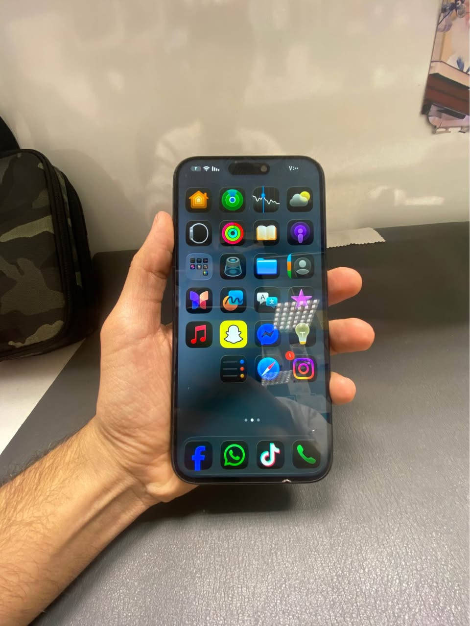 ايفون بروما كس 15 ‏جهاز نظيف بطارية 88 مبدل الشاشة نوعية حلوة ذاكرة 256 
‏جهاز نيلي  سعر750 التواصل ***********￼￼￼￼￼￼ بغداد, العراق
