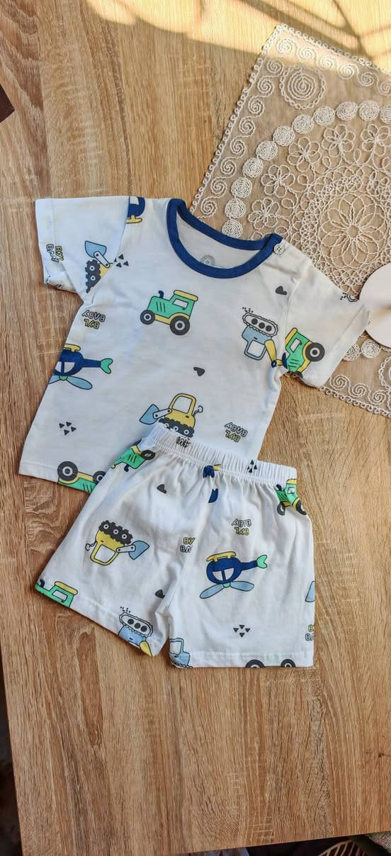 تراك قطني ناعم 
مريح لبشرة طفلك وحركته 🌿

متوفر الآن لدى Bunny Store
حساب الانستقرام @bunnnny.s

يوجد توصيل داخل النجف ولجميع المحافظات 📦


**إذا كنت صاحب هذا الإعلان وتريد حذفه لأي سبب، رجاءا أرسل رسالة إلى الدعم الفني**