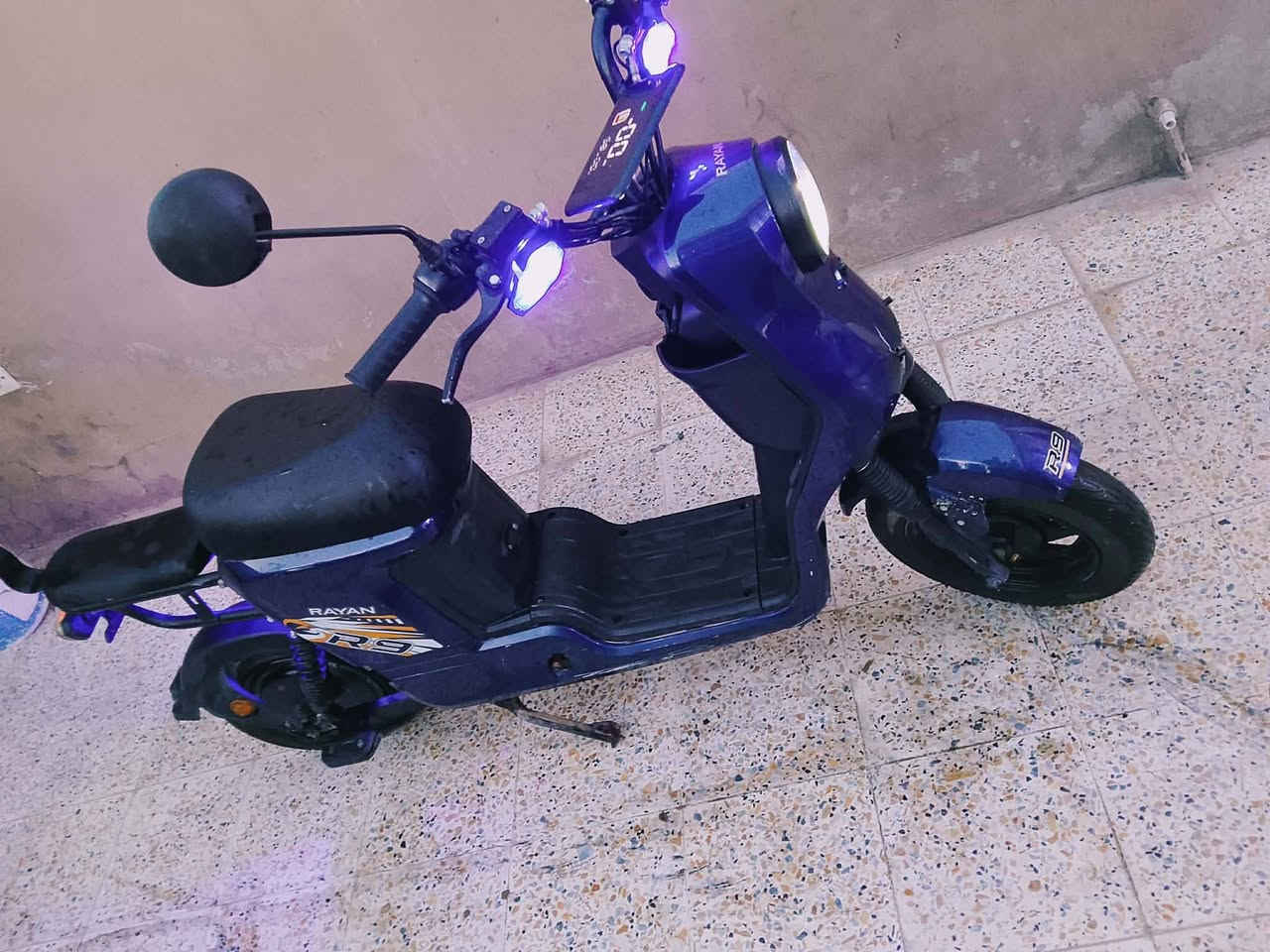 السلام عليكم بايسكل شحن لل بيع شقال شرط السعر 350 و بي مجال


**إذا كنت صاحب هذا الإعلان وتريد حذفه لأي سبب، رجاءا أرسل رسالة إلى الدعم الفني**