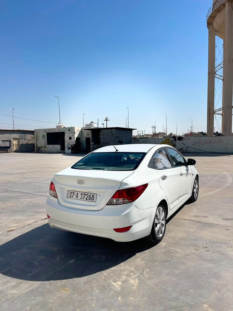 اكسنت 2014 مكينه 1600 بيه رشات صبغ  مكاني ديوانيه سعره 68  //***********

