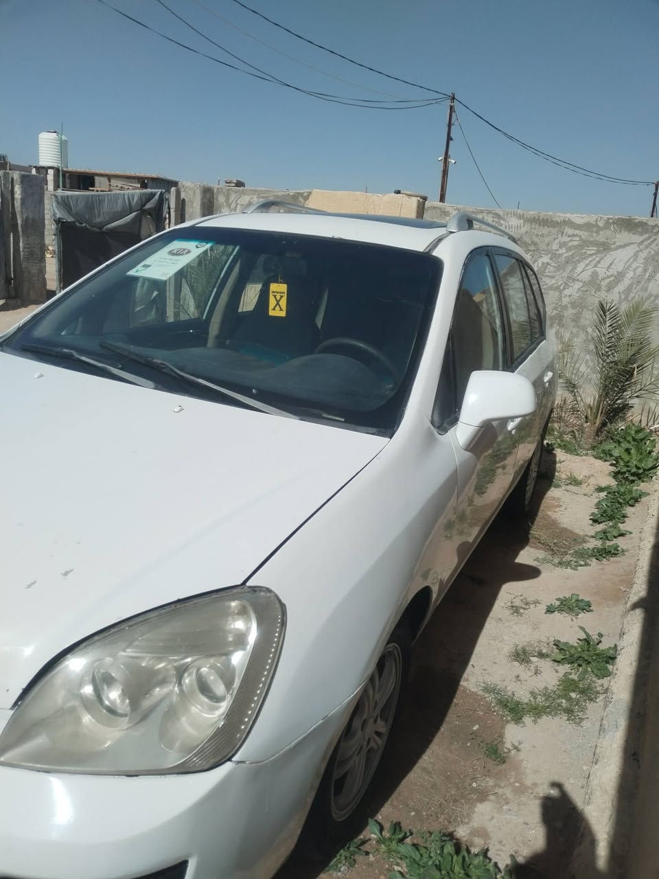 يالله البيع كارنز موديل 2010 خليجيه مكينه 2400 فتحه بل سقف
السياره جاهزه مال جناي رقم بصر ألماني تحويل ثاني يوم بسمك 
السياره جاهزه مكينه وكير وحداديه وتبريد كله جديد
بيه اربع قطع صبغ بدون داخل
السعر 77 وبيه مجال الشراي
العنوان طريق كربلاء نجف عامود 250
رقم الهاتف *********** /***********
اي استفسار اتصل على الرقم وبيك خير وتدلل
