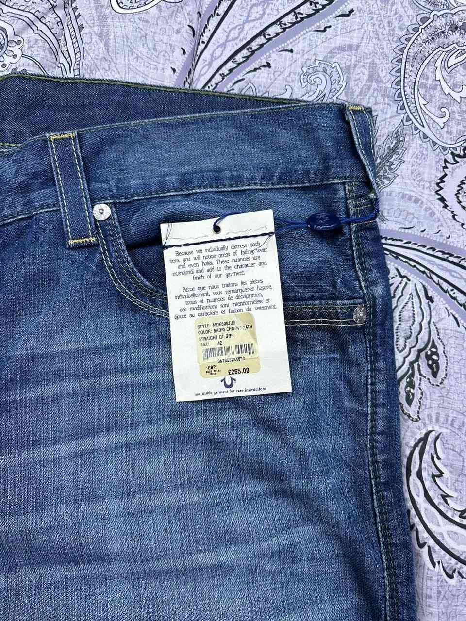 بنطرون ماركة TRUE RELIGION 
قياس 42 
طول البنطرون 116 عرض الكمر 58
الحجل 26 
السعر 30


**إذا كنت صاحب هذا الإعلان وتريد حذفه لأي سبب، رجاءا أرسل رسالة إلى الدعم الفني**