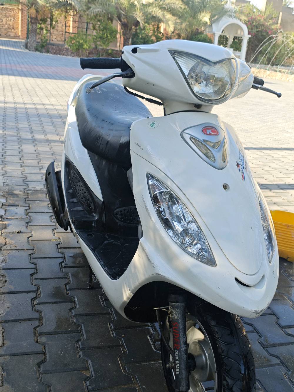 سلام عليكم دراجه كامكو في تو دراجه خير من الله ما ناقصها شي صالها5تشهر طالعه من الوكيل دراجه نضيفه معنه الكلمه العنوان نجف كوفه تواصل عبر رقم