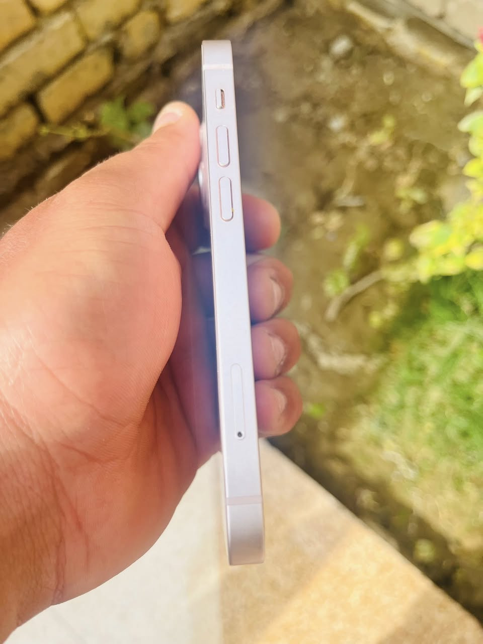 آيفون مني للبيع
جديد بطاريه 85 
مكاني شطره 
***********
