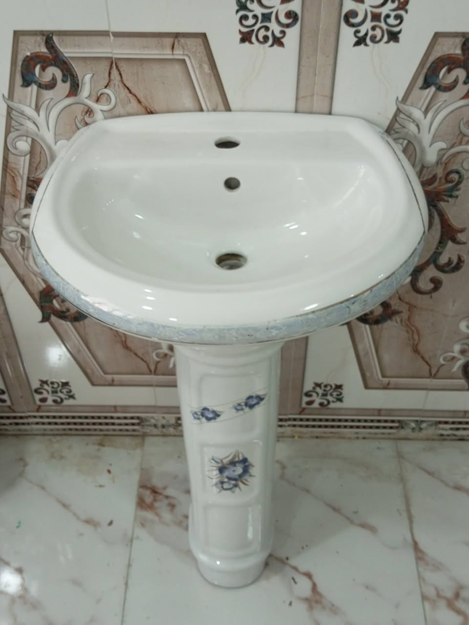 اغراض للبيع بسعر مناسب نظيفات جدا التضحية شارع العلوة واتساب خاص مفتوح ***********
