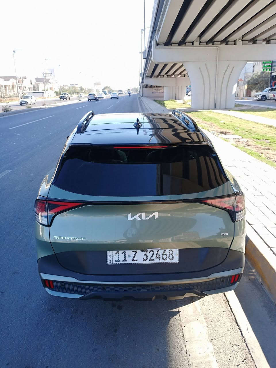 كيا سبورتج 2023 وارد امريكا
المحرك :٢٥٠٠ 
الگير : ٨ نمر

المواصفات : Xpro لون زيتوني تو كلار
بصمه تشغيل- صندوق- ابواب -تشغيل عن بعد
شاشه كبيره على طول الدشبول
انظمه قياده نورمال- سبورت - سمارت - ثلجي
كشنات جلد لون اسود
كرسي السائق تحكم كهربائي
هند بريك بصمه
كامرا خلفيه
رادار امامي خلفي جانبي نقط عمياء
تحديد مسار ذكي
اشاره في المرايا الجانبيه
تشغيل عن بعد
تحكم ستيرن فول مواصفات 
اوتو هولد
اوتو ستوب
نظام ترحيب
تبريد قطعتين
مانع انزلاق
نزول منحدرات
نظام فحص ضغط الاطارات
نظام abs
تدفئه كشنات
قياده آليه ذكيه
كروز سرعه
سستم صوت هارمن
شاشه لمس متغيره لتحكم التبريد او الميديا
منافذ تايب سي عدد ٣ مع ٢ في الكشنات
اضواء ترحيب عند الاقتراب مع ترحيب داخلي عند الصعود او المغادره
كيجات الكترونيه متغيره حسب الوضعيات
الاناره الداخليه LED
ماسحه خلفيه
كامرة دوارة
صور الحادث بلمنشور
السياره موجوده في بغداد الدورة 
للاستفسار ***********/***********
رقم الاسيا بيه واتساب 
السعر  188 ورقه وبيهه مجال بسيط
