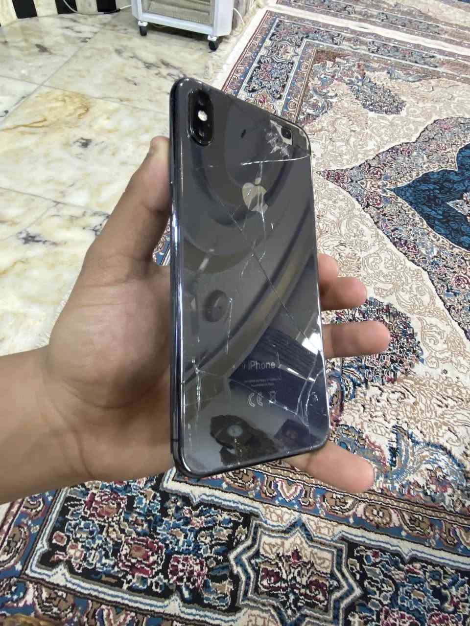 السلام عليكم ايفون اكس ماكس ذاكره 256 مبدل بطاريه وشاشه السعر 140 وبي مجال بسيط 
للاستفسار ***********
