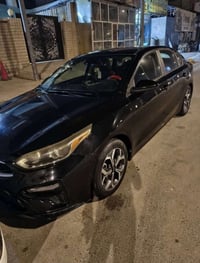 كيا فورتي وارد امريكي ضربتها جاملغ خلفي سياره جاهزه مكينه وحداديه وكير...