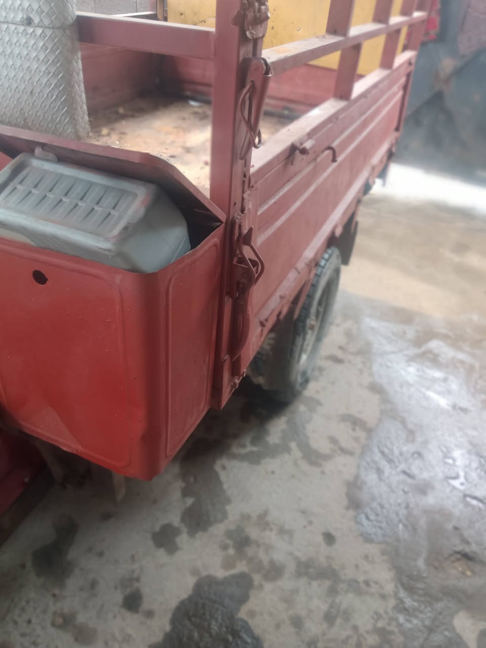 ستوته ديوان 15البيع اوراق كامله ستوته مال عيشه تشتغل هندر فقط سعره 800وبيه مجال قليل


**إذا كنت صاحب هذا الإعلان وتريد حذفه لأي سبب، رجاءا أرسل رسالة إلى الدعم الفني**