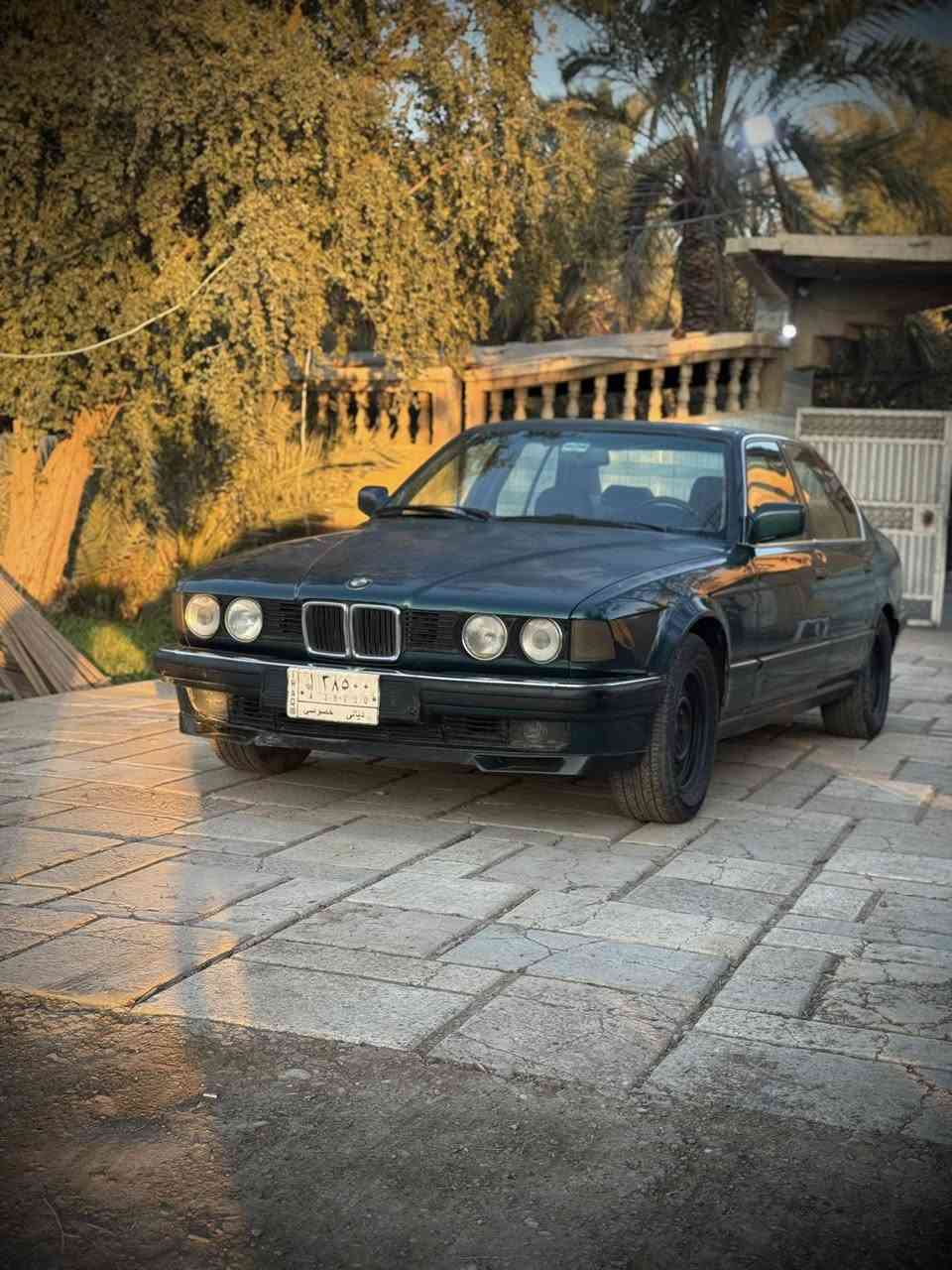 السلام عليكم 
بيئم حجم 735 للبيع موديل 1992 
رقم ديالى بأسمي سنويه مجدده 2028
محرك خير وبركه 
صدر أمامي خلفي جديد 
تبريد تدفئه كهربائيات كلها شغاله السياره ما بيها اي نقص 
السعر المطلوب 55 وبيها مجال قليل للطيبين 
العنوان ديالى خان بني سعد 
لاستفسار /‭٠٧٧٢ ٦٦٥ ٤٨٣٩‬
