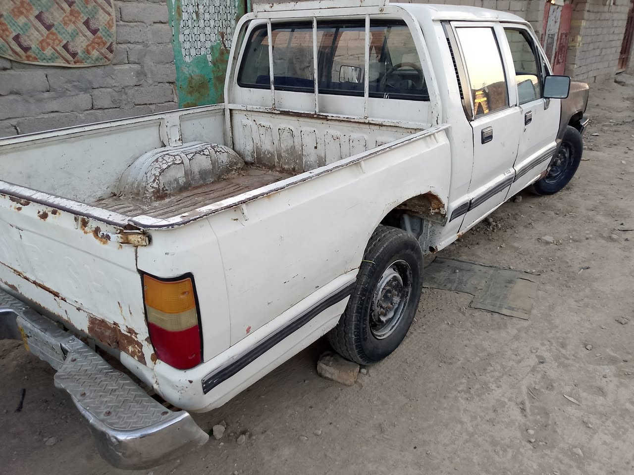 بسم الله بيكم ميستبوشي مكينه كير ونجي تخم تاير حداديه حلوه رديتر جديد رقم ذيقار مداور بي وقث  دواخل حلوه السعر  23  وبيها مجال مكان السيار ه ناصريه غراف رقم الهاتف ***********
