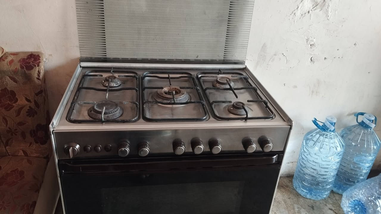 سلام عليكم متاح طباخ نظيف كلش وكل على بلاد سعر 175 الف مكاني كركوك تسعين


**إذا كنت صاحب هذا الإعلان وتريد حذفه لأي سبب، رجاءا أرسل رسالة إلى الدعم الفني**